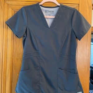 Grey’s Anatomy-gray scrub top